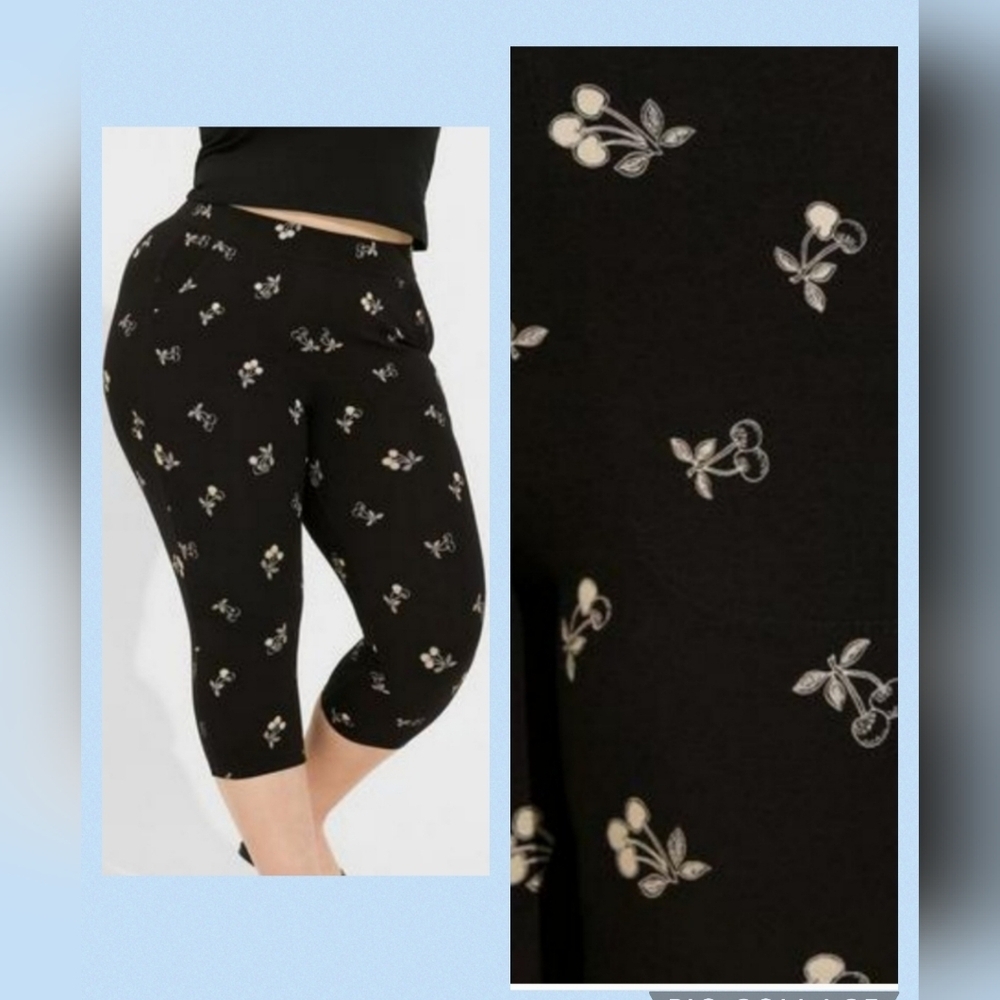 🆕️🍒 CHERRY BLACK & WHITE PEDAL PUSHER SIGNATURE WAIST POCKET LEGGINGS🍒